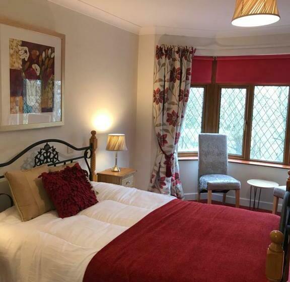 مبيت وإفطار Ros Dún House