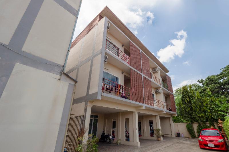 فندق Oyo 698 Pattaya City