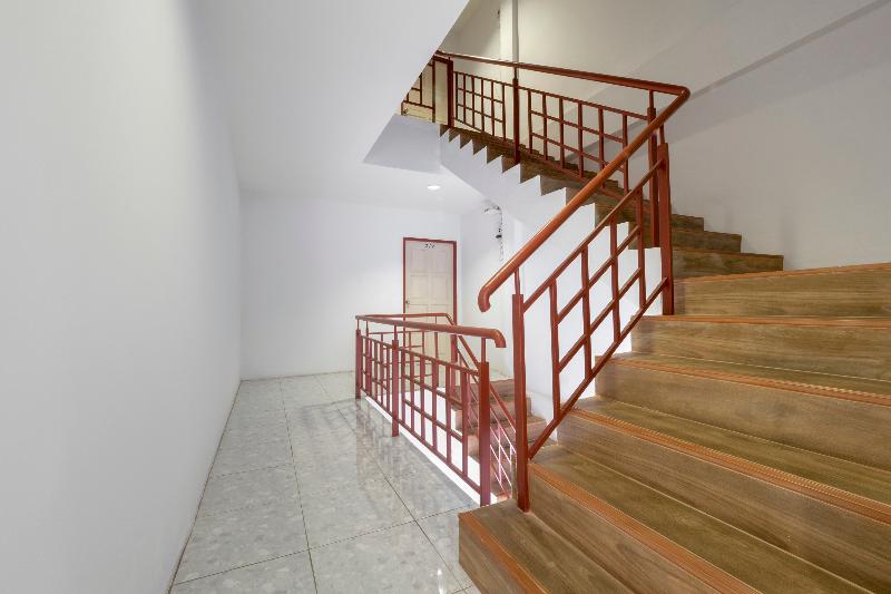 فندق Oyo 698 Pattaya City