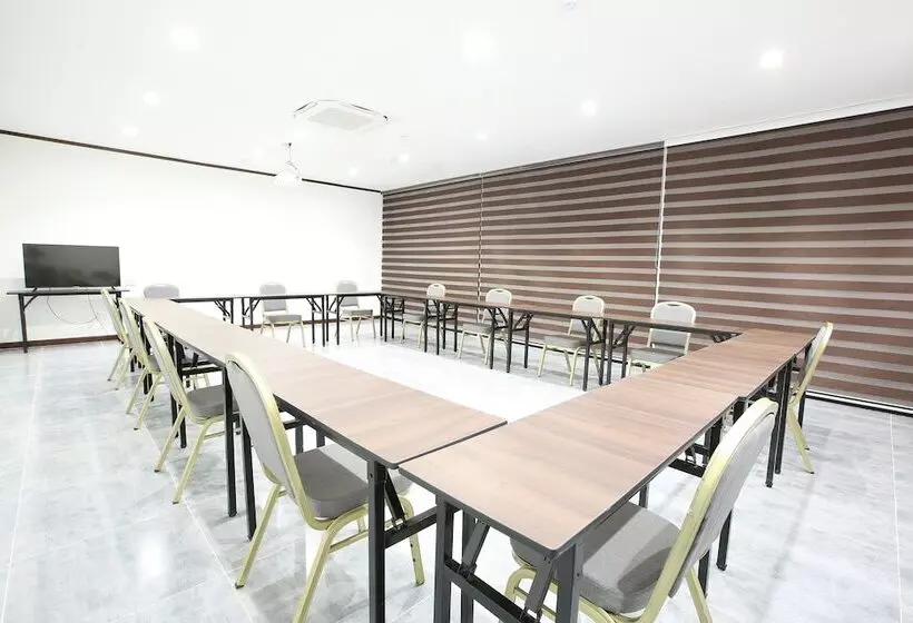 هتل Sahid Zarafshon Bukhara