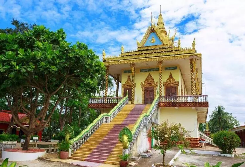 ペンション Redhouse