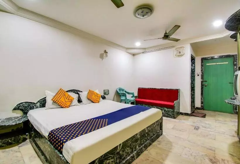 Spot On Hotel Green Valley