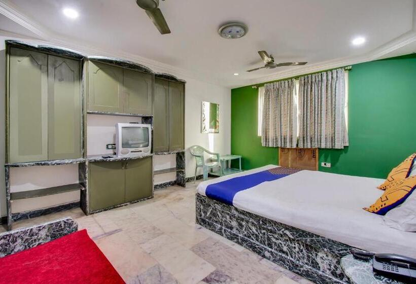 Spot On Hotel Green Valley