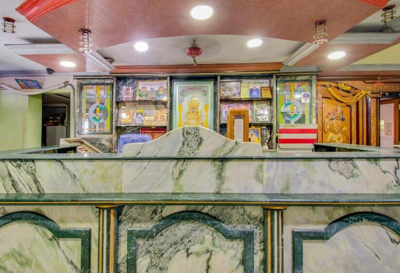 Spot On Hotel Green Valley