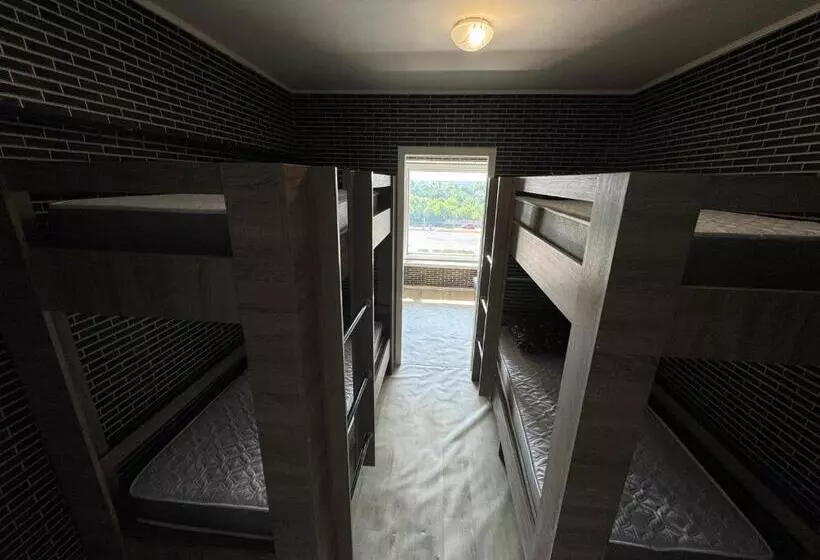 Hotelli готель на автовокзалі