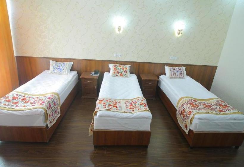 فندق Khiva Palace