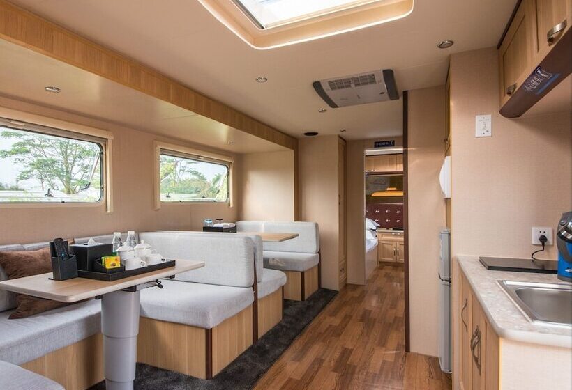 فندق Midea Egret Lake Car Camp