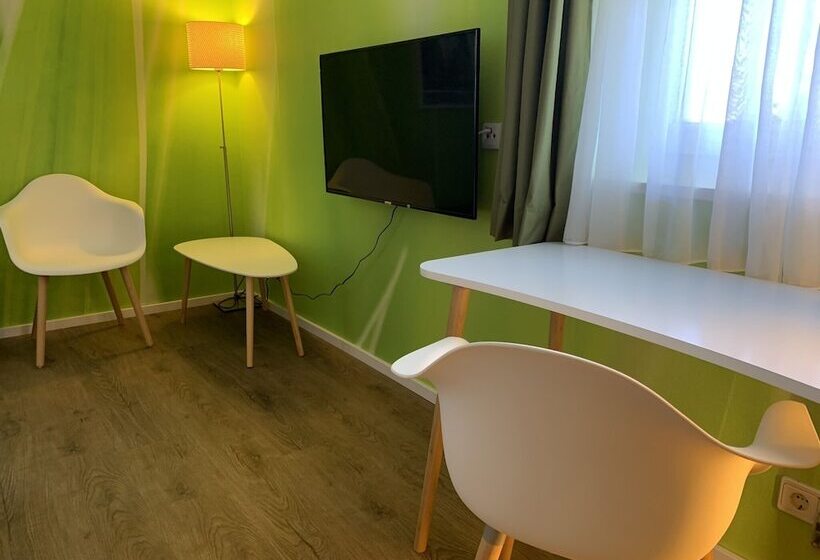 هتل Park Lodge Am Rohrbusch