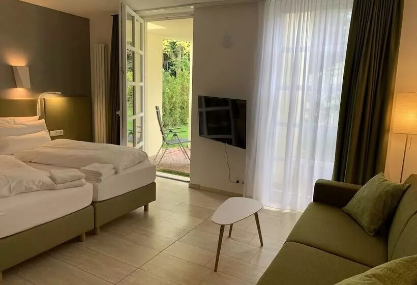 Hotelli Park Lodge Am Rohrbusch