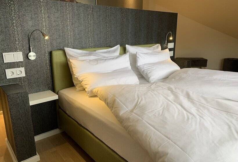 هتل Park Lodge Am Rohrbusch