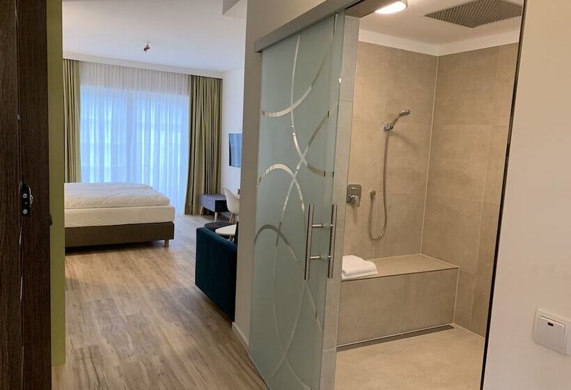 هتل Park Lodge Am Rohrbusch