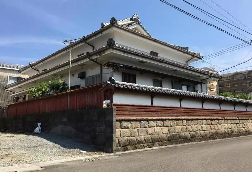 Majatalo まるで一国一城の主 佐藤邸