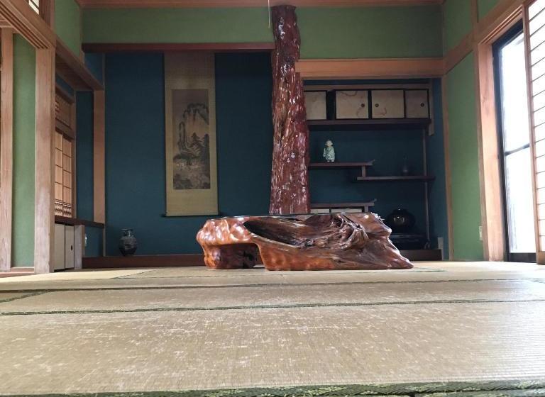 Pension (Hôtel basse catégorie) まるで一国一城の主 佐藤邸