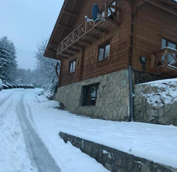 بنسيون 4 Cезони