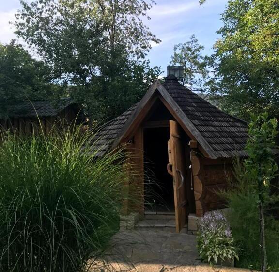 بنسيون 4 Cезони