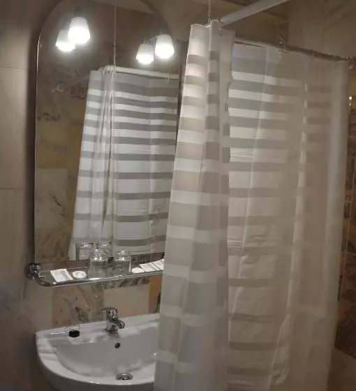 Majatalo Manea Orsova