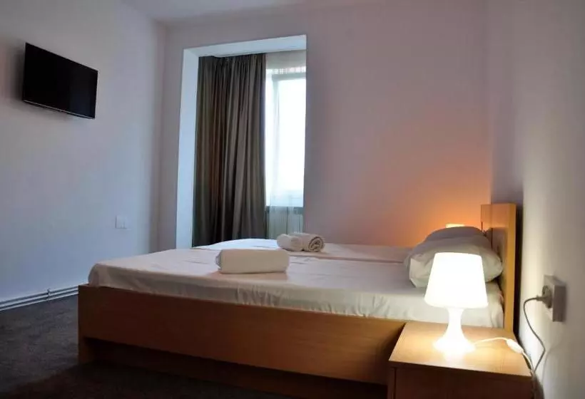 Majatalo Manea Orsova