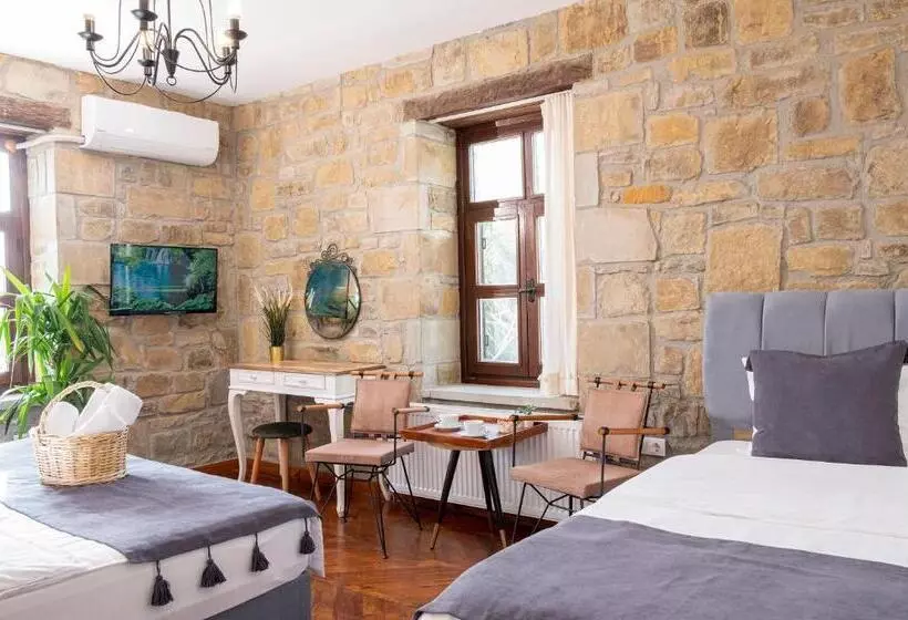 Salkım Otel Gökçeada