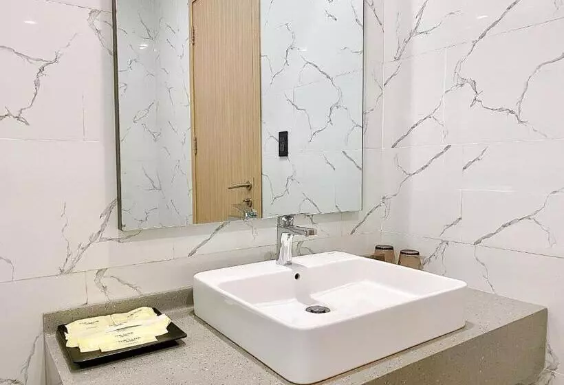 The Luxe Hotel Châu đốc