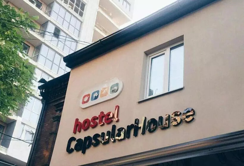 Capsularhouse Hostel