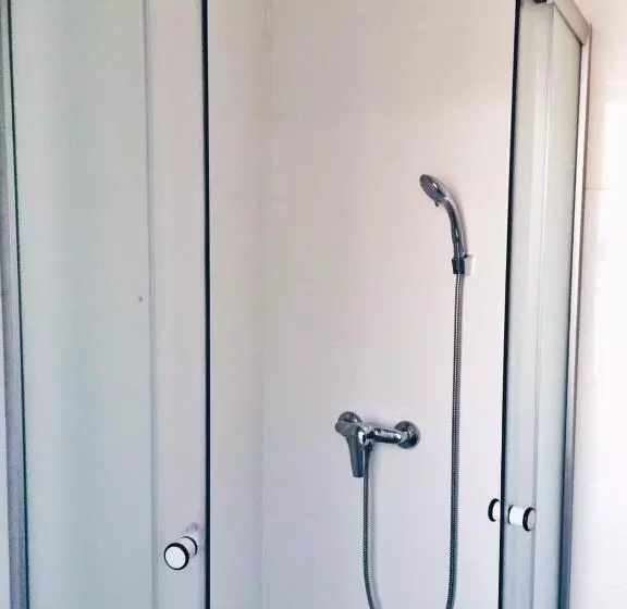 Capsularhouse Hostel