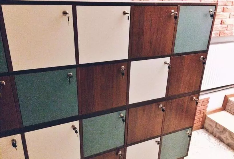 Capsularhouse Hostel