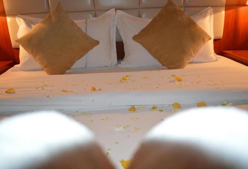 酒店 بروج السالمية للشقق المخدومة Brouj Al Salmiya Apartments Serviced