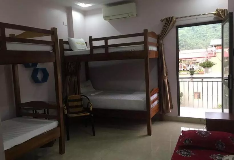 هتل Ruby Hostel