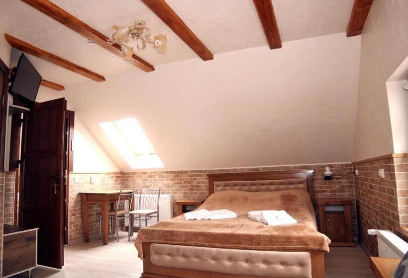 בית מלון כפרי Zatyshok Nad Prutom