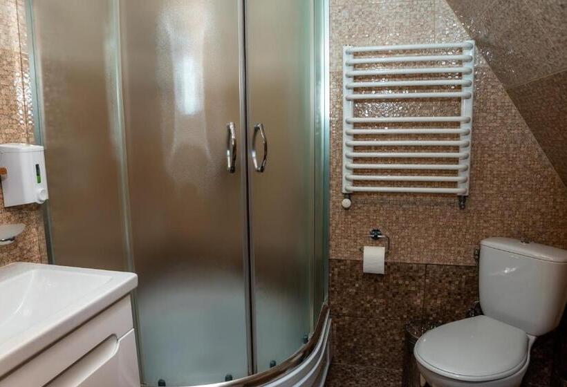 בית מלון כפרי Zatyshok Nad Prutom