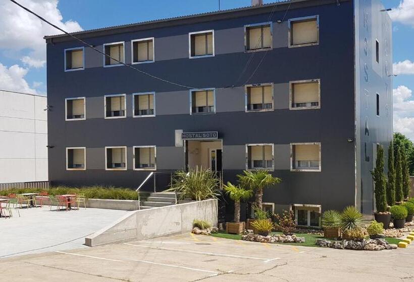 פנסיון Hostal Soto