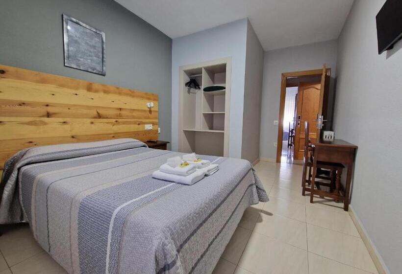 פנסיון Hostal Soto