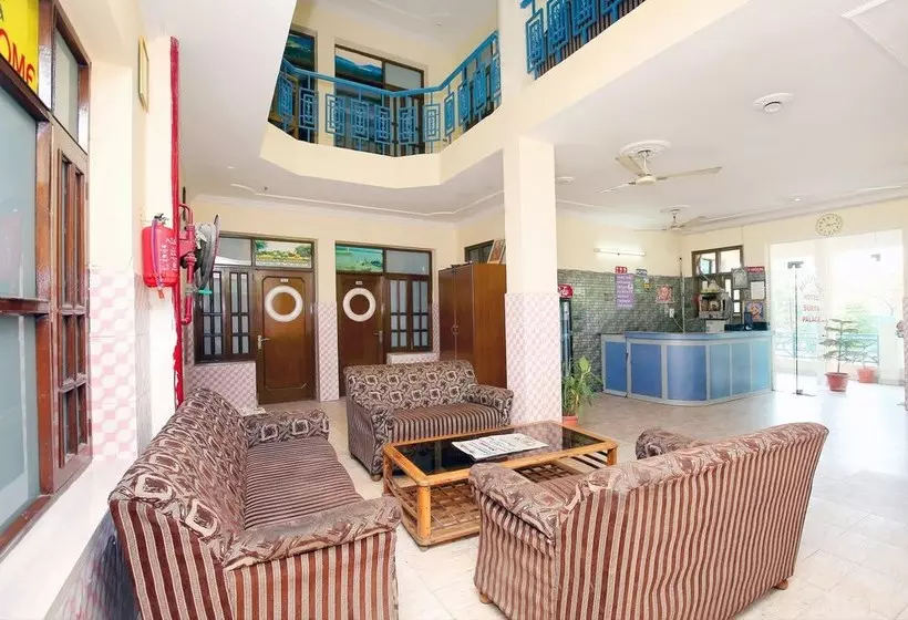 هتل Surya Palace By Oyo Rooms