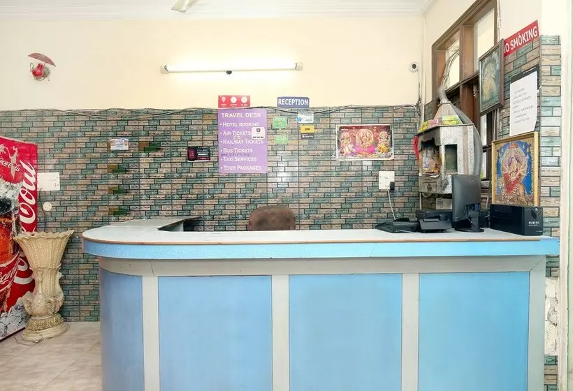 هتل Surya Palace By Oyo Rooms