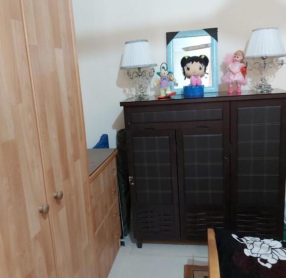 هاستل Al Reem House