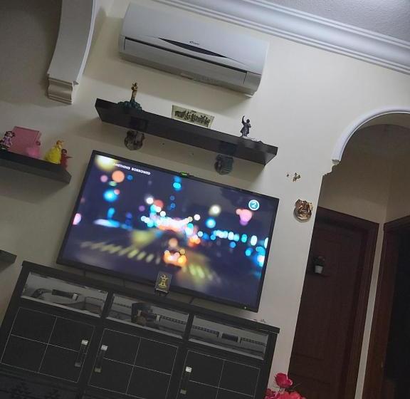 هاستل Al Reem House