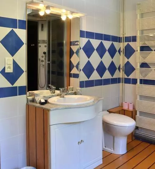 Aamiaismajoitus (B&B) Chambres D'hôtes Launay Guibert