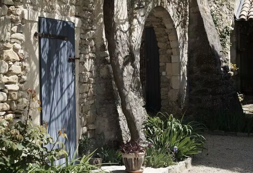 ペンション La Cour Du Marronnier