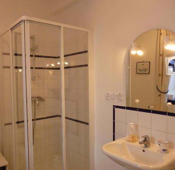 Bed and Breakfast Manoir De L Hermerel