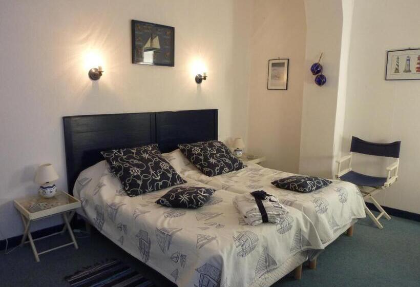 Bed and Breakfast Manoir De L Hermerel