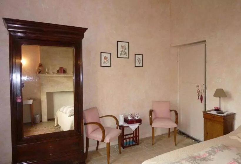 ベッドアンドブレックファースト Manoir De L Hermerel
