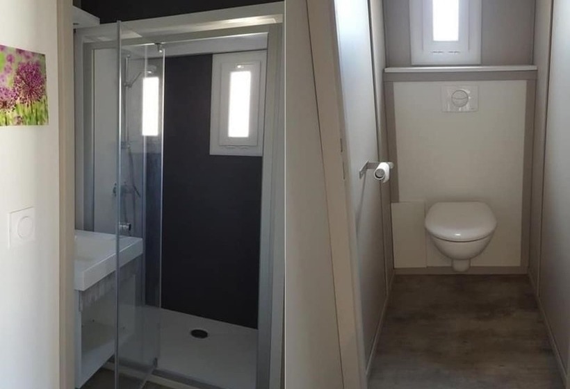 בית מלון כפרי Camping Le Verdoyant Chalets