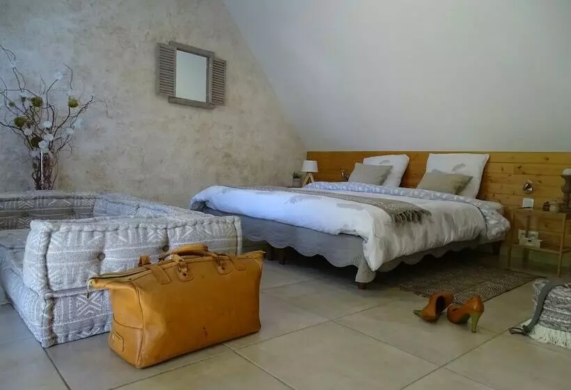 Majatalo Studio Gant Ar Gwenn Haut En Couleurs