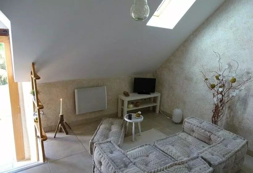 Majatalo Studio Gant Ar Gwenn Haut En Couleurs