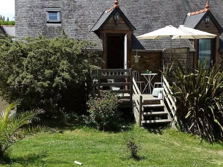 Majatalo Studio Gant Ar Gwenn Haut En Couleurs