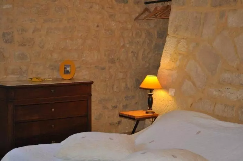 Château De Bessas Gîtes