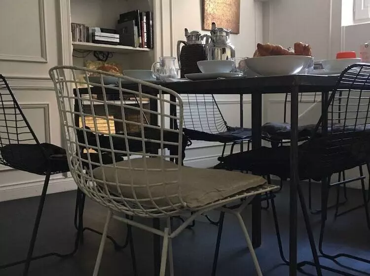 ペンション Maison D Hotes La Galerie