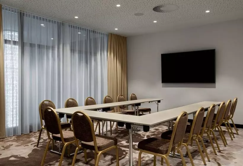 Ac Hotel By Marriott Innsbruck