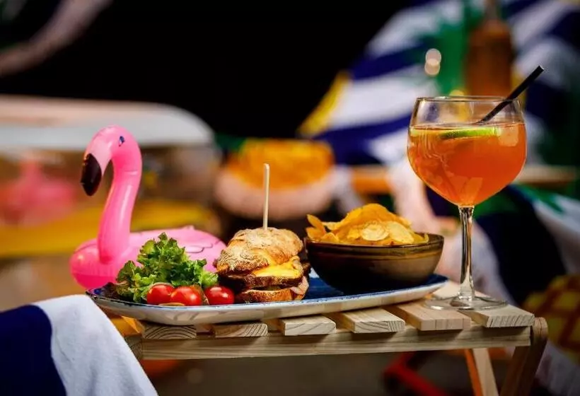 ホテル Allegra Lodge