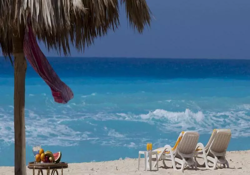 هتل Borg El Arab Beach Resort